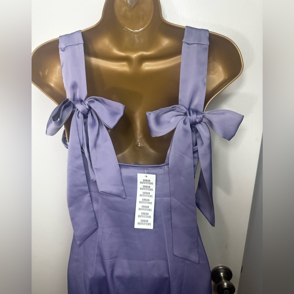 Urban Outfitters Lavender Bri Double Bow SleekSatin Square neck MiniDress NWT XS - Picture 7 of 16
